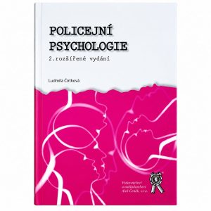 Přední obálka knihy Policejní psychologie Ludmily Čírtkové, druhé rozšířené vydání, s růžovým motivem lidských profilů.